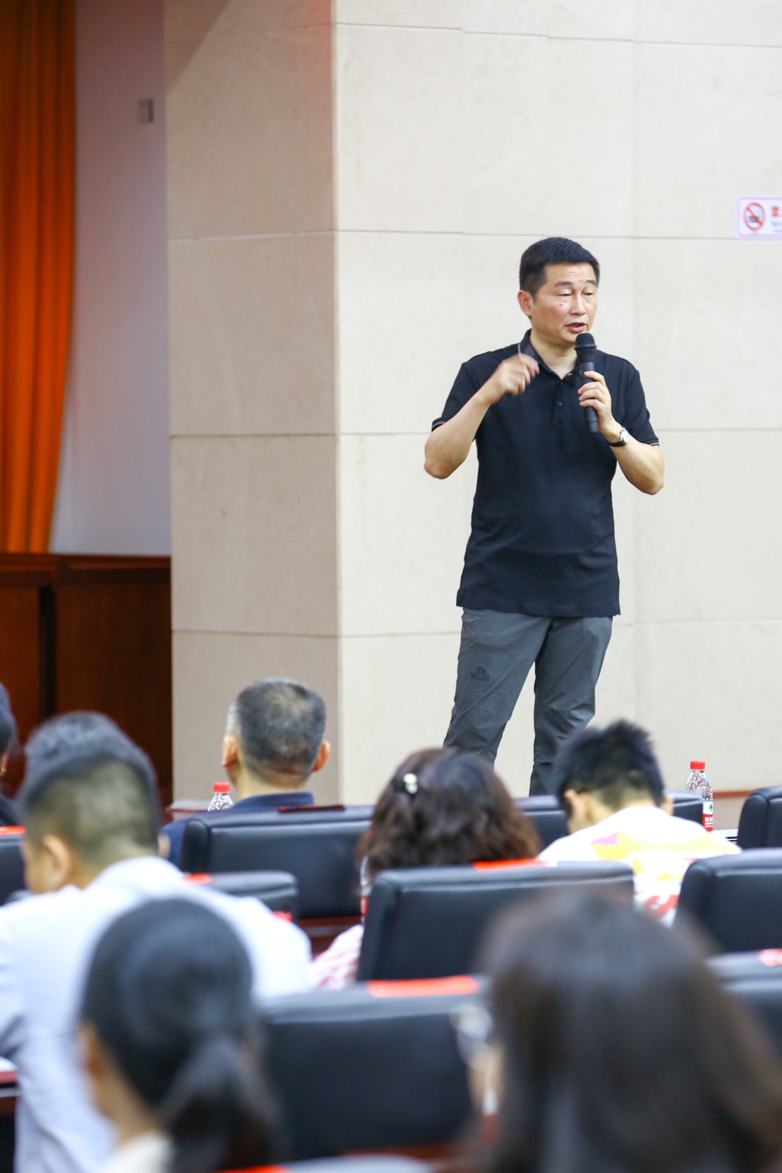 神農中醫(yī)館 神農中醫(yī)館